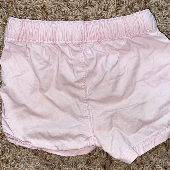 2t girls light pink chino shorts and gray pineapple tank top. - Picture 5 of 10